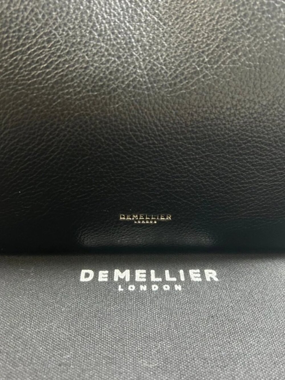 DeMellier New York Grained Leather Tote Bag - Picture 6 of 9